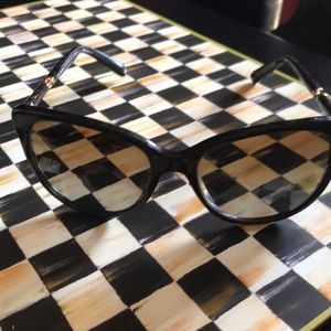 DG polarized sunglasses some scratches